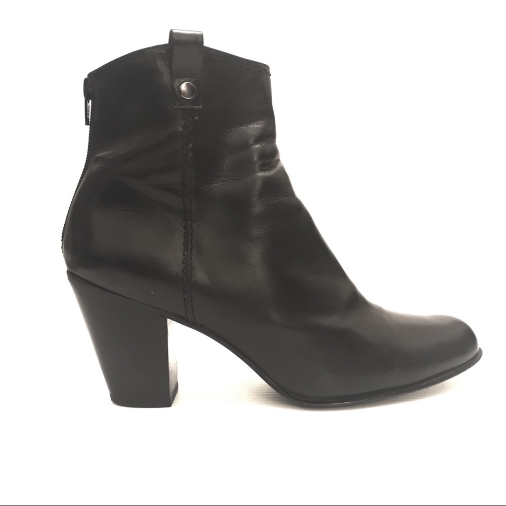 Stuart Weitzman J 209060 10 1/2 M